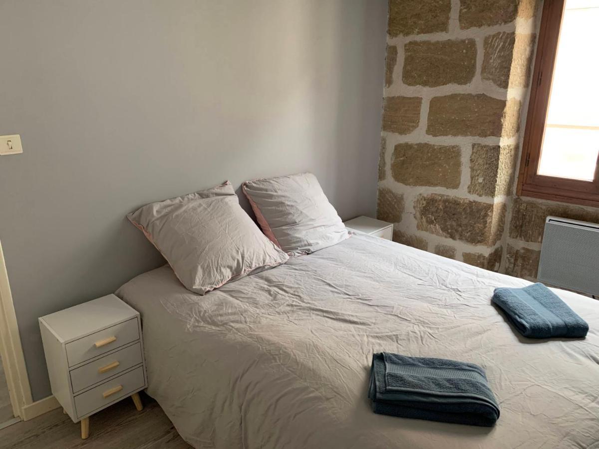 Brive Republique #1 T1 Bis - #3 T2 - #4 T4 - Centre Historique Brive Apartment Екстериор снимка