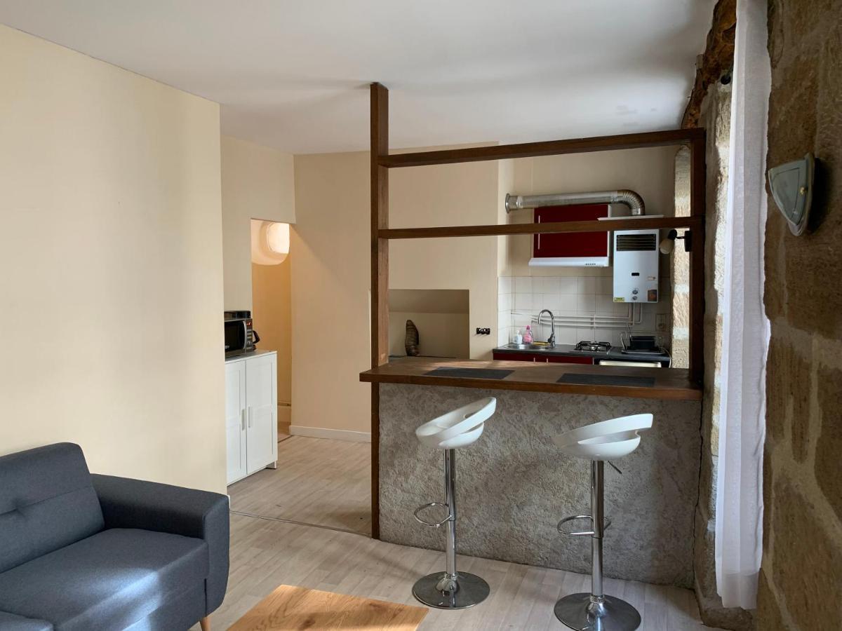 Brive Republique #1 T1 Bis - #3 T2 - #4 T4 - Centre Historique Brive Apartment Екстериор снимка